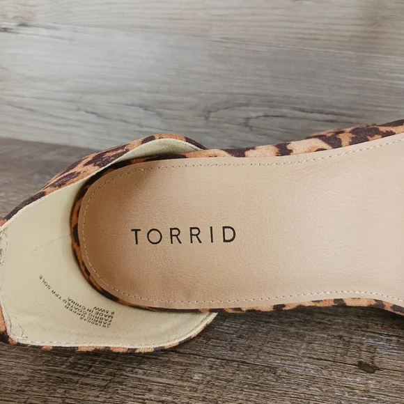 Sold-Torrid heels women's 9.5WW leopard print block - Picture 8 of 11